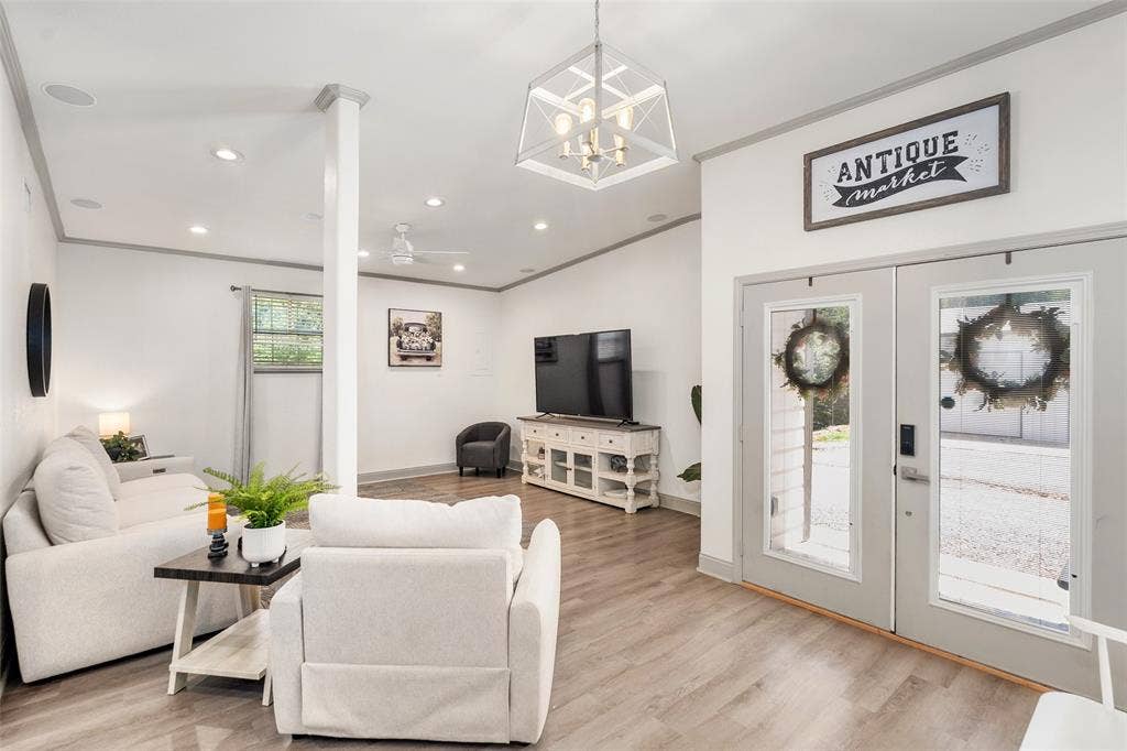 2525 US Highway 175, Athens, TX 75751 2525 US Highway 175, Athens, TX 75751