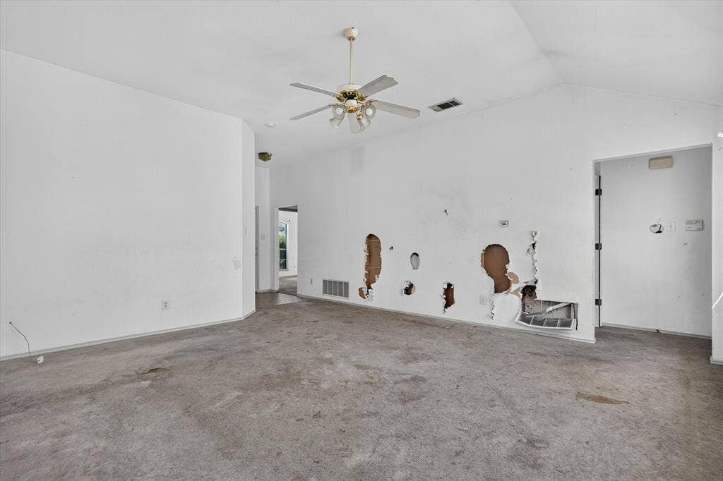 1414 Aviary Drive, DeSoto, TX 75115 1414 Aviary Drive, DeSoto, TX 75115