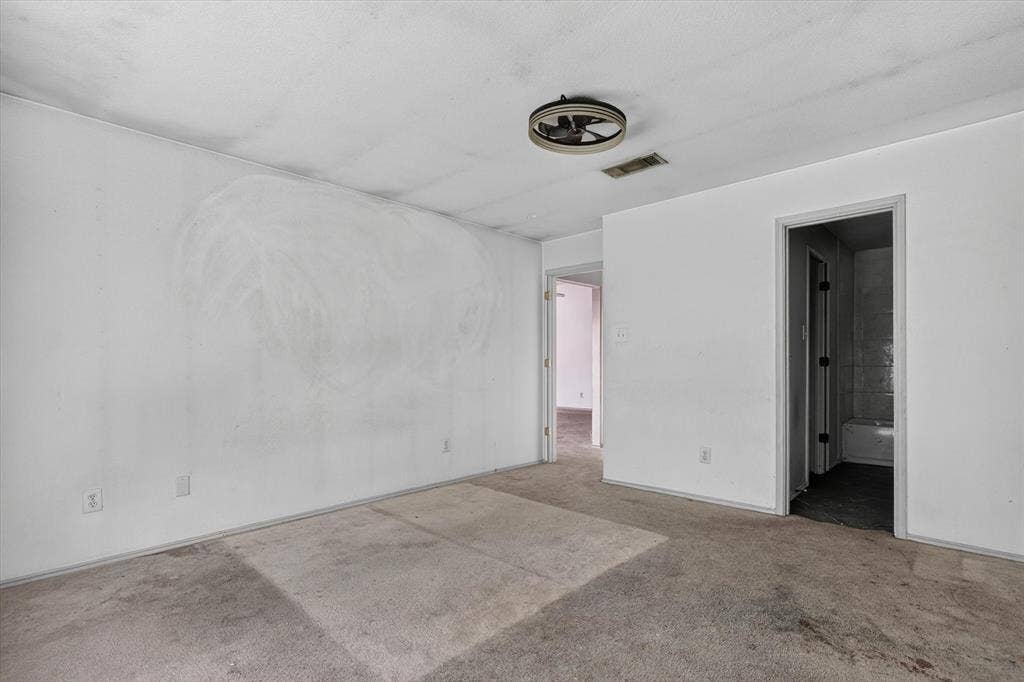 1414 Aviary Drive, DeSoto, TX 75115 1414 Aviary Drive, DeSoto, TX 75115
