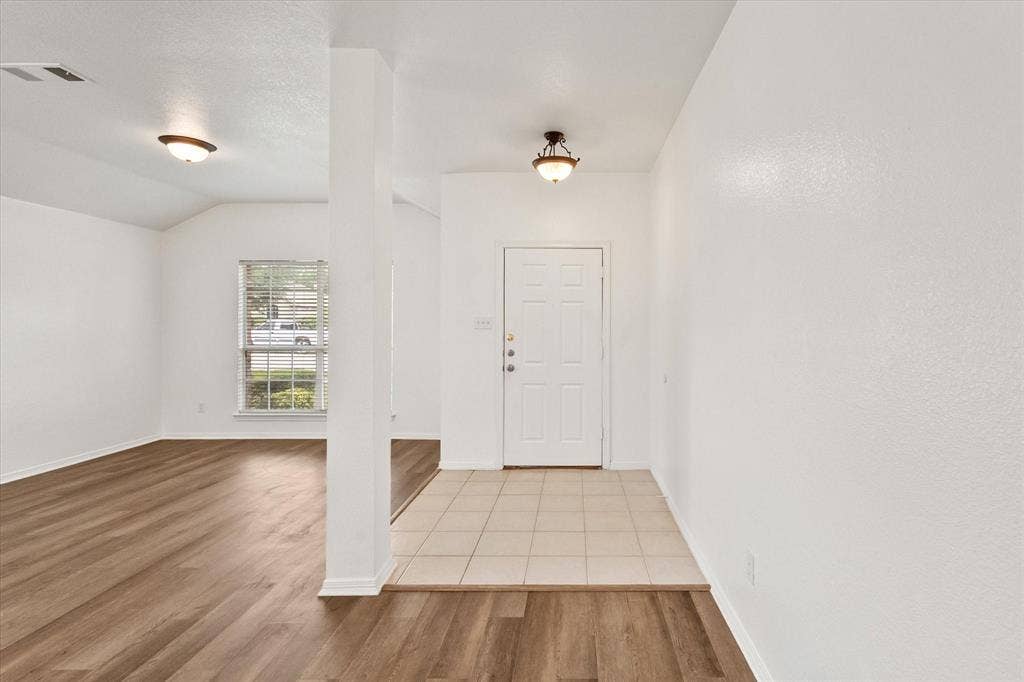 4406 Fox Meadows Lane, Mansfield, TX 76063 4406 Fox Meadows Lane, Mansfield, TX 76063