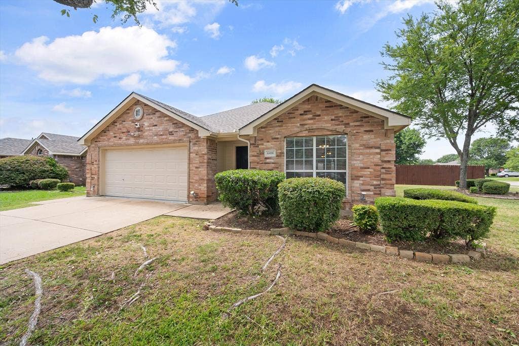 4406 Fox Meadows Lane, Mansfield, TX 76063 4406 Fox Meadows Lane, Mansfield, TX 76063