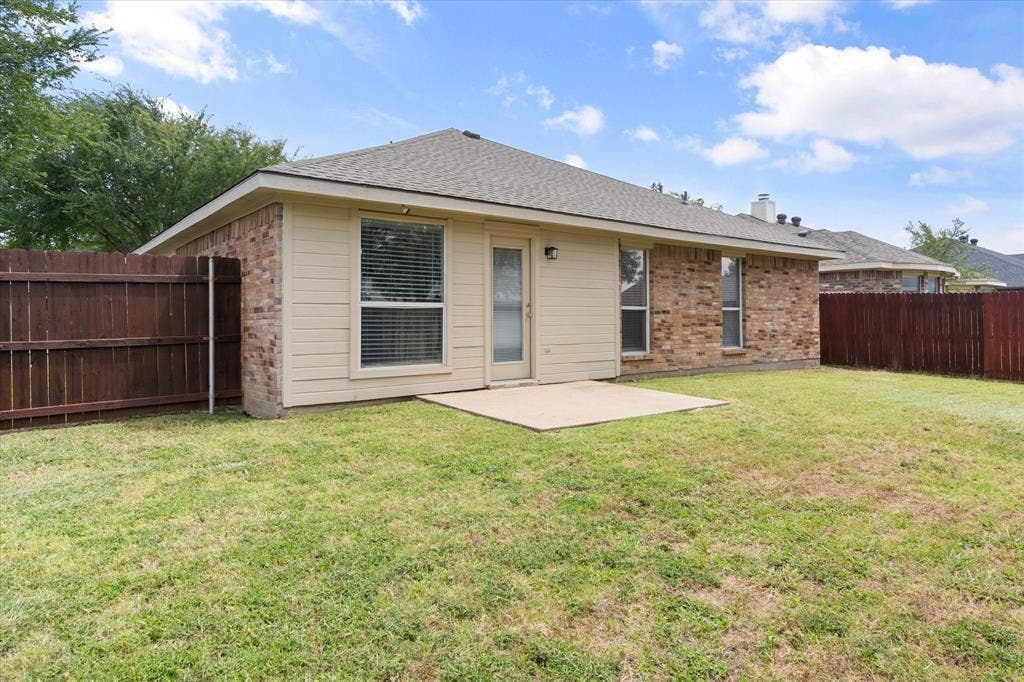 4406 Fox Meadows Lane, Mansfield, TX 76063 4406 Fox Meadows Lane, Mansfield, TX 76063