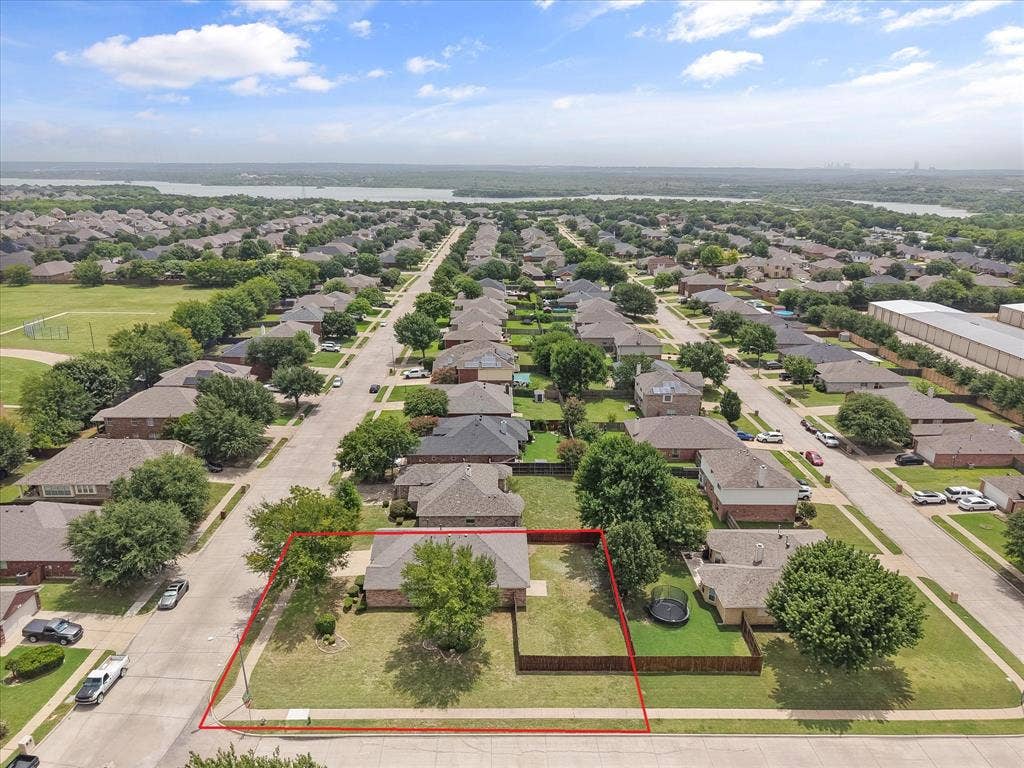 4406 Fox Meadows Lane, Mansfield, TX 76063 4406 Fox Meadows Lane, Mansfield, TX 76063