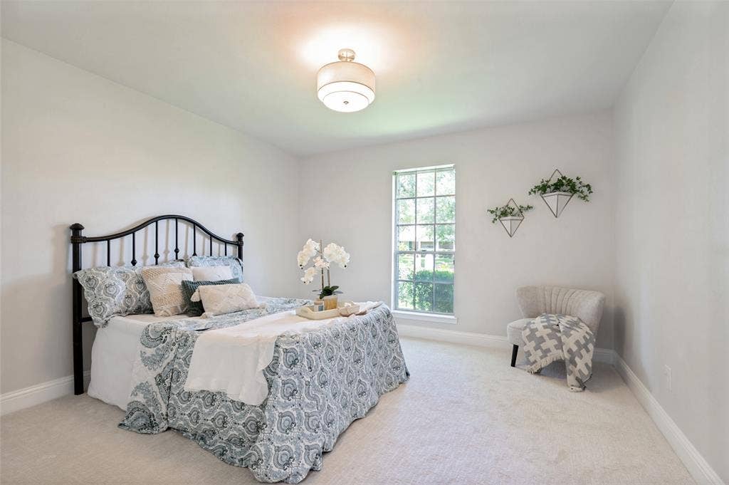 2221 Scarlet Lane, Grand Prairie, TX 75050 2221 Scarlet Lane, Grand Prairie, TX 75050