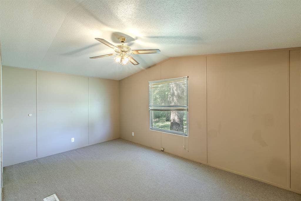 13247 Gholson Road, Waco, TX 76705 13247 Gholson Road, Waco, TX 76705