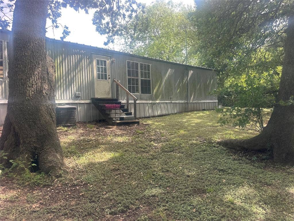 13247 Gholson Road, Waco, TX 76705 13247 Gholson Road, Waco, TX 76705