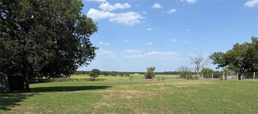 13247 Gholson Road, Waco, TX 76705 13247 Gholson Road, Waco, TX 76705