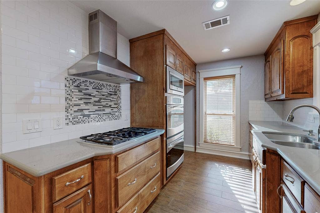 9100 Berkshire Drive, Frisco, TX 75033 9100 Berkshire Drive, Frisco, TX 75033