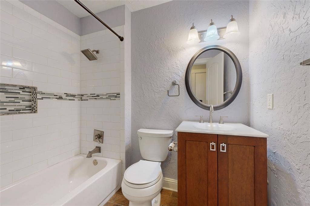 9100 Berkshire Drive, Frisco, TX 75033 9100 Berkshire Drive, Frisco, TX 75033