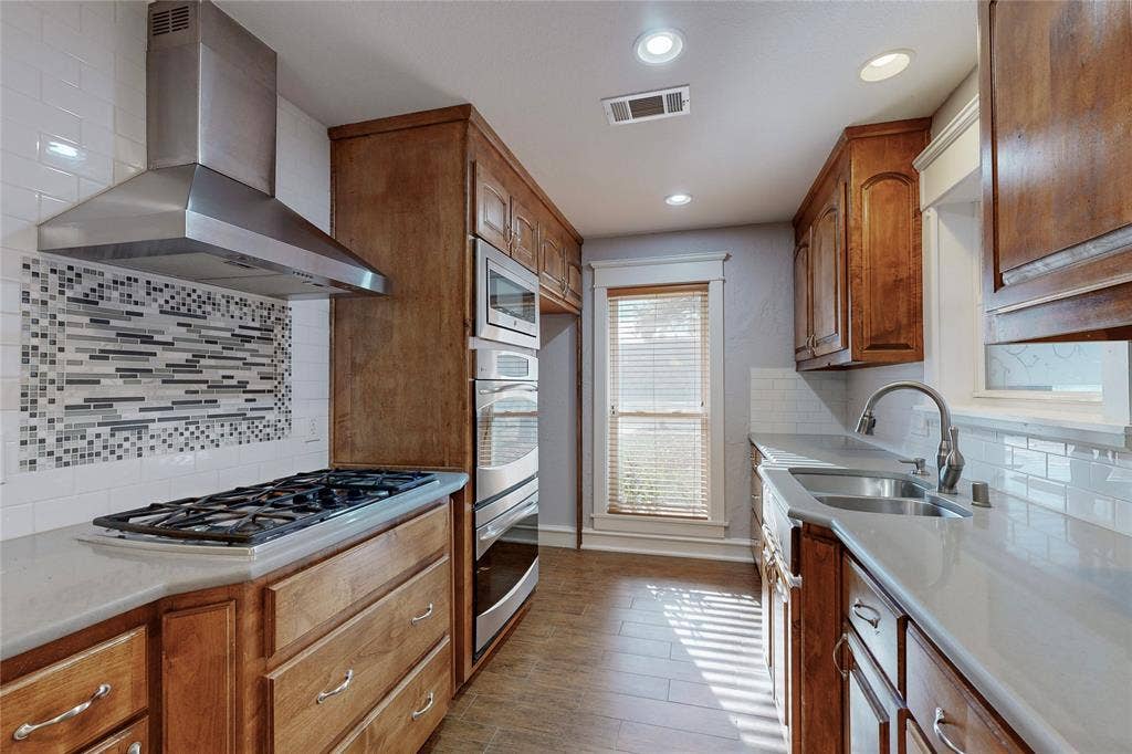 9100 Berkshire Drive, Frisco, TX 75033 9100 Berkshire Drive, Frisco, TX 75033