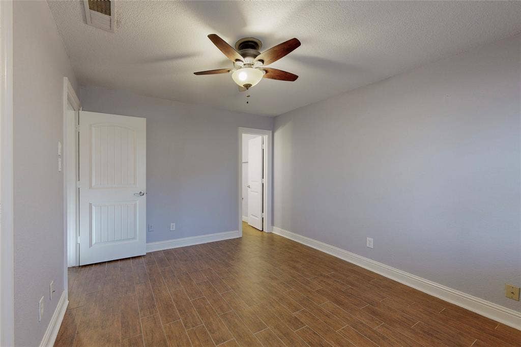 9100 Berkshire Drive, Frisco, TX 75033 9100 Berkshire Drive, Frisco, TX 75033