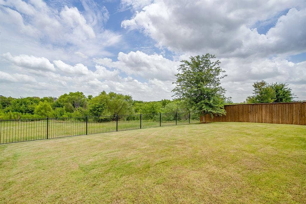 9620 Abington Avenue, Fort Worth, TX 76131 9620 Abington Avenue, Fort Worth, TX 76131
