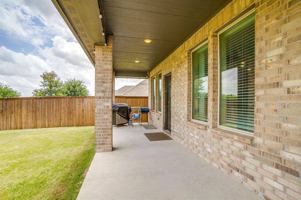 9620 Abington Avenue, Fort Worth, TX 76131 9620 Abington Avenue, Fort Worth, TX 76131