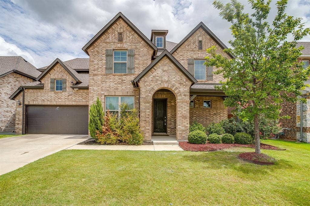 9620 Abington Avenue, Fort Worth, TX 76131 9620 Abington Avenue, Fort Worth, TX 76131