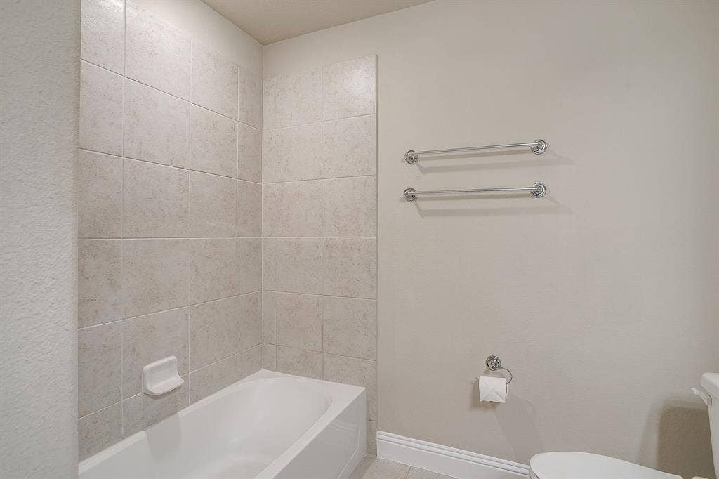 9620 Abington Avenue, Fort Worth, TX 76131 9620 Abington Avenue, Fort Worth, TX 76131