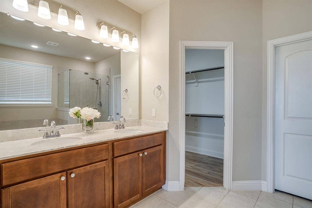 9620 Abington Avenue, Fort Worth, TX 76131 9620 Abington Avenue, Fort Worth, TX 76131