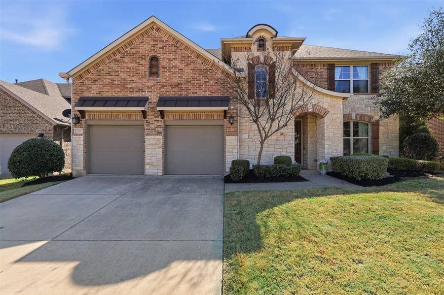 Property photo for 917 Navasota Trail, McKinney, TX