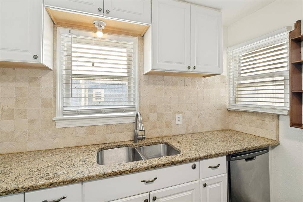 629 Melba Street, Dallas, TX 75208 629 Melba Street, Dallas, TX 75208