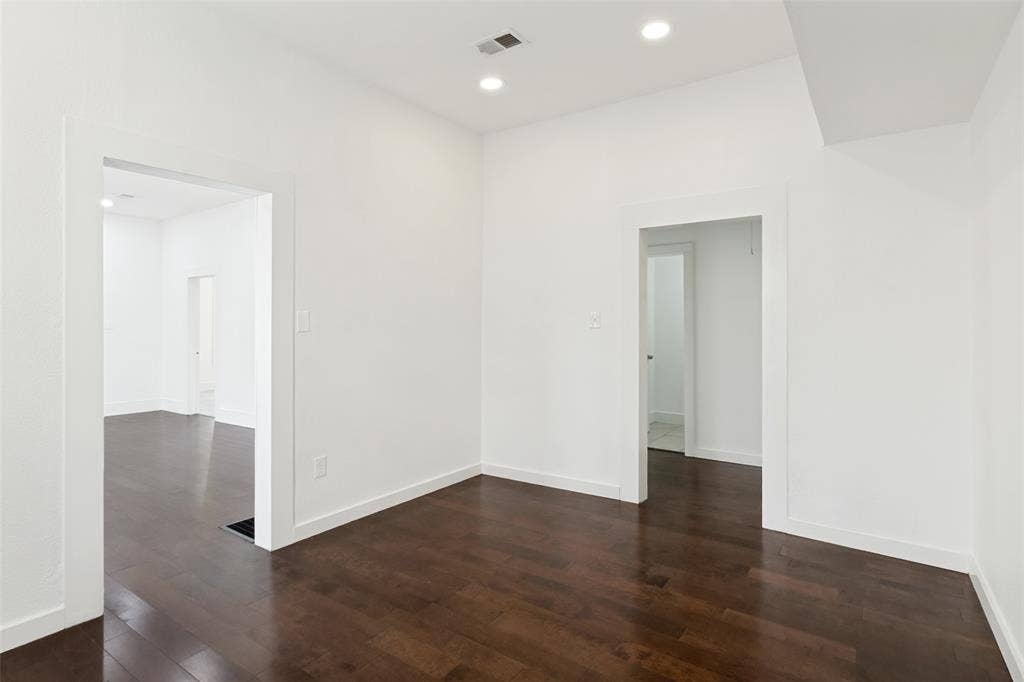 629 Melba Street, Dallas, TX 75208 629 Melba Street, Dallas, TX 75208