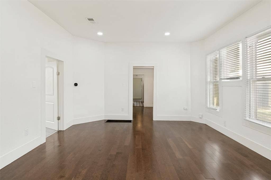 629 Melba Street, Dallas, TX 75208 629 Melba Street, Dallas, TX 75208