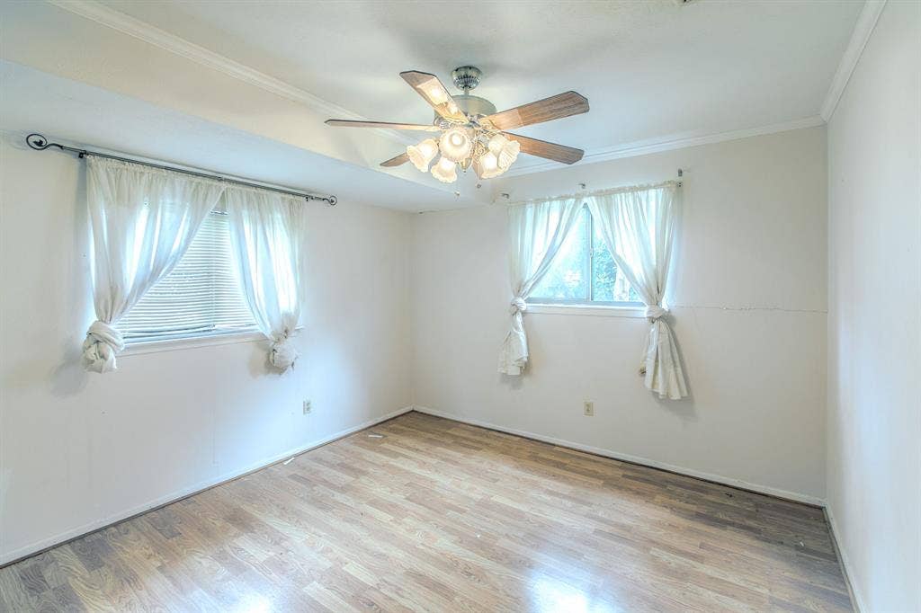 3029 Esters Court, Irving, TX 75062 3029 Esters Court, Irving, TX 75062
