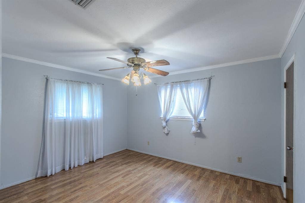 3029 Esters Court, Irving, TX 75062 3029 Esters Court, Irving, TX 75062