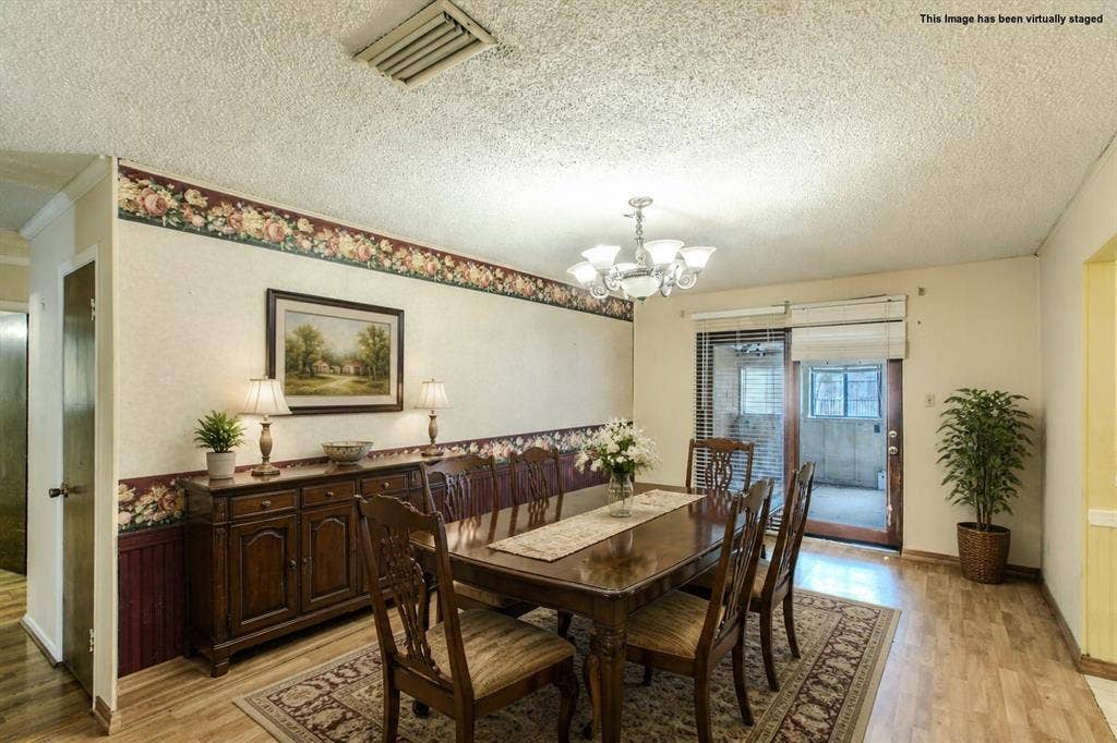 3029 Esters Court, Irving, TX 75062 Virtually staged - dining