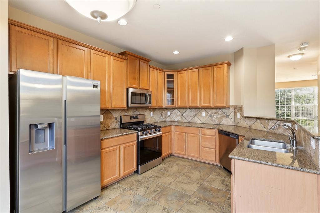 1435 Chase Lane, Irving, TX 75063