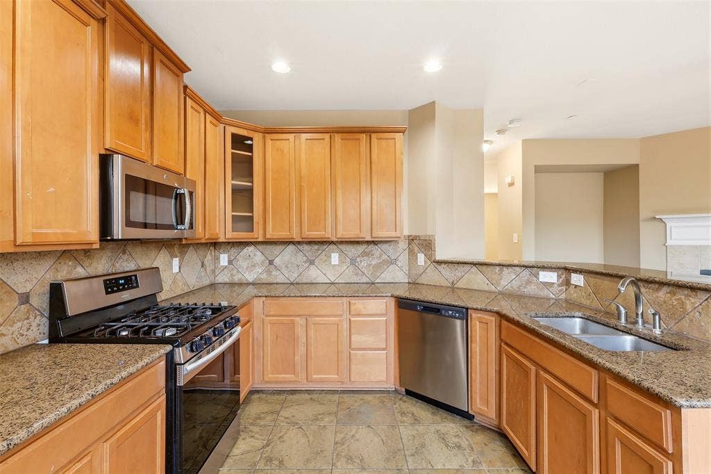 1435 Chase Lane, Irving, TX 75063