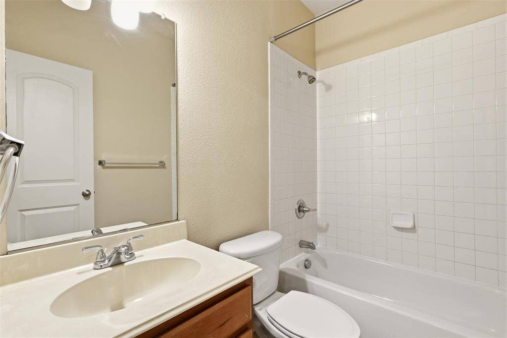 1435 Chase Lane, Irving, TX 75063