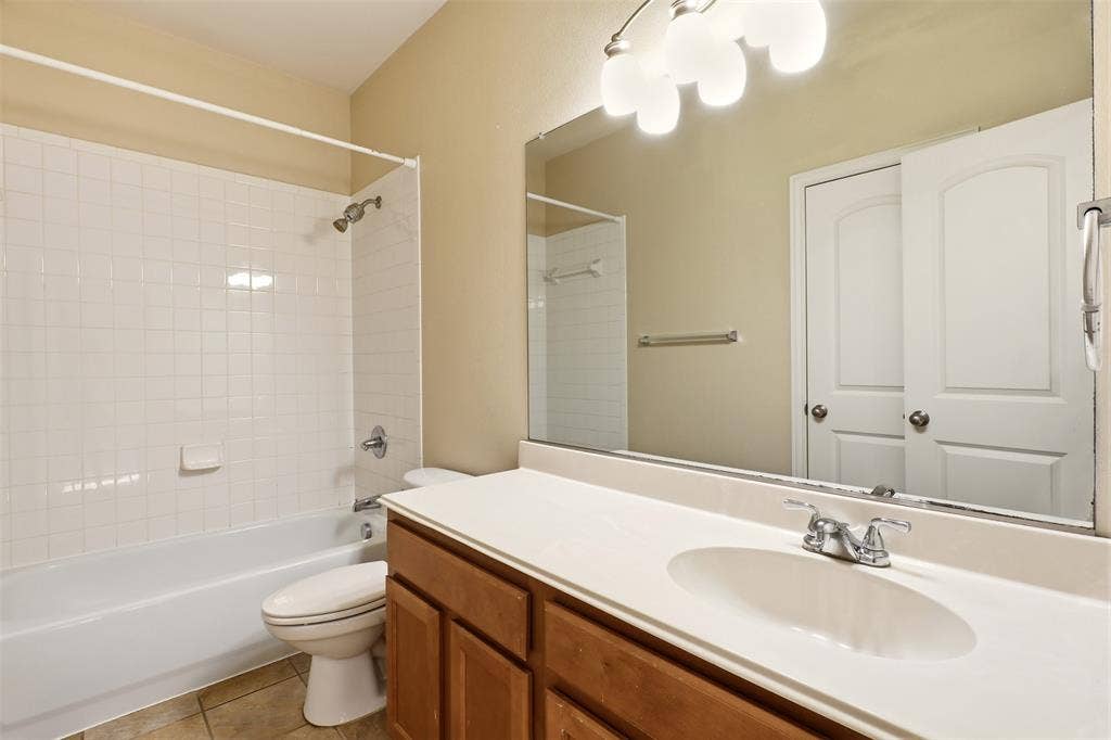 1435 Chase Lane, Irving, TX 75063