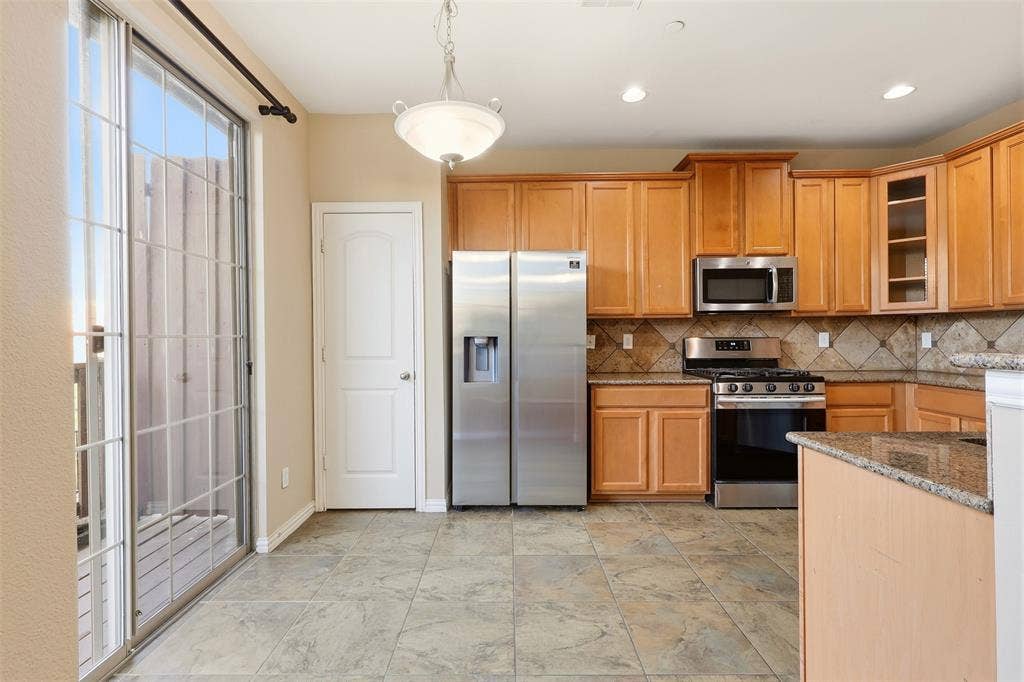 1435 Chase Lane, Irving, TX 75063