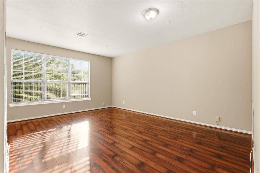 1435 Chase Lane, Irving, TX 75063