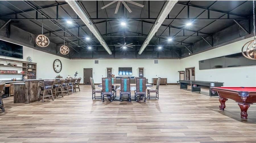 Property photo for 8900 Nix Road, Tolar, TX