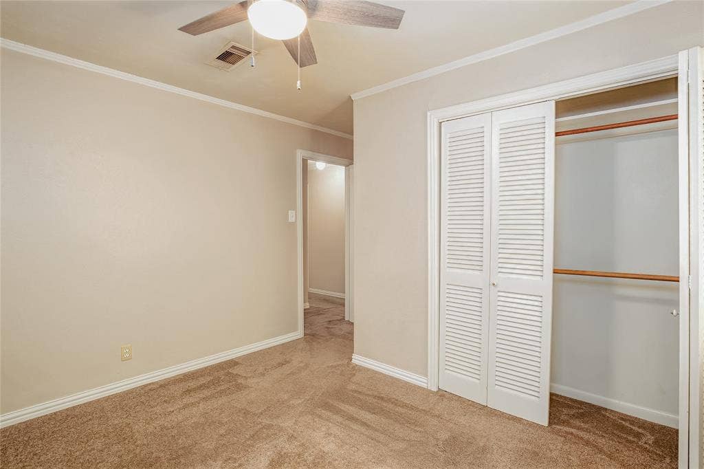 1206 Farnham Court E, Irving, TX 75062 1206 Farnham Court E, Irving, TX 75062