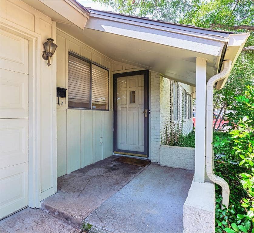 1206 Farnham Court E, Irving, TX 75062 1206 Farnham Court E, Irving, TX 75062