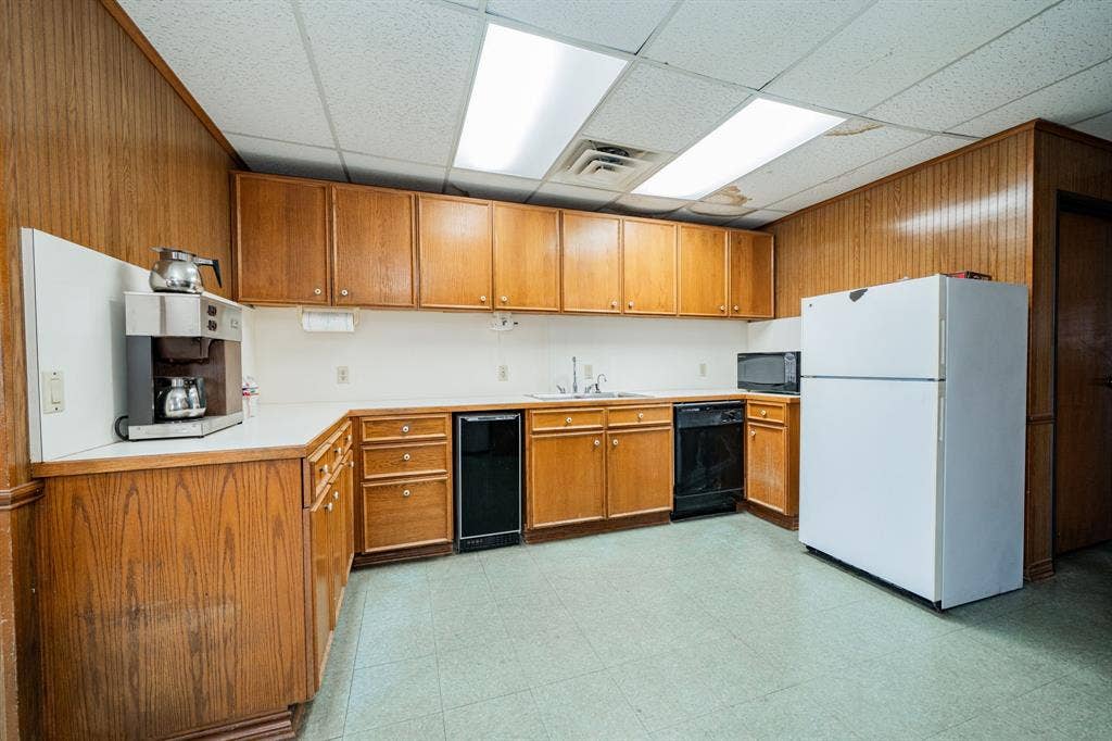 12540 C F Hawn Freeway, Dallas, TX 75253 12540 C F Hawn Freeway, Dallas, TX 75253