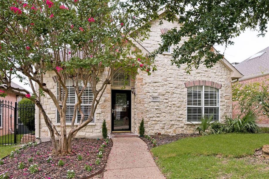 Property photo for 8012 Springmoss Drive, Plano, TX