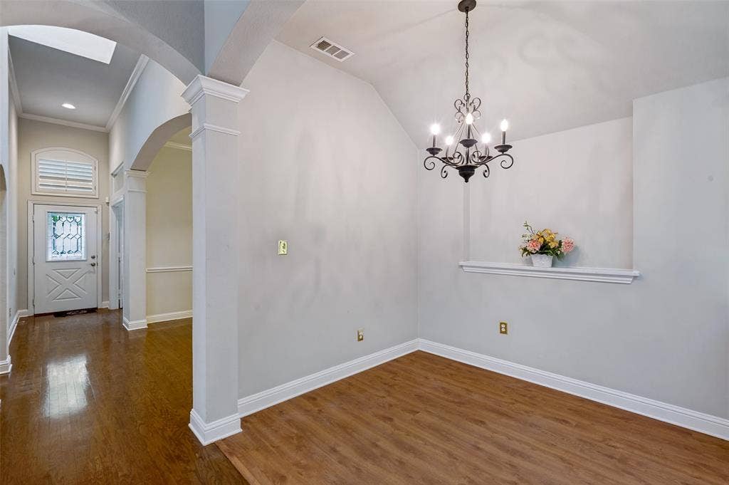 8012 Springmoss Drive, Plano, TX 75025 8012 Springmoss Drive, Plano, TX 75025