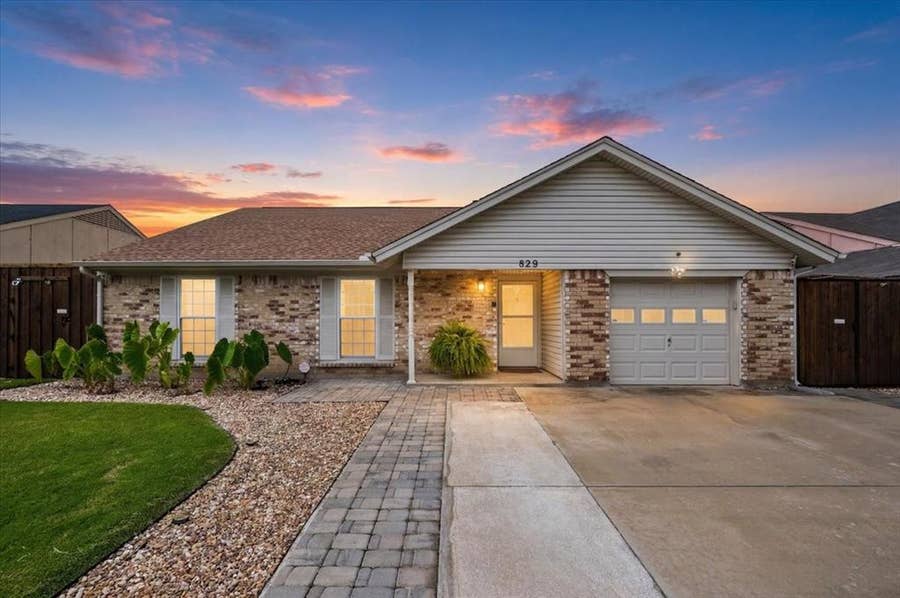 Property photo for 829 W Crossland Boulevard, Grand Prairie, TX