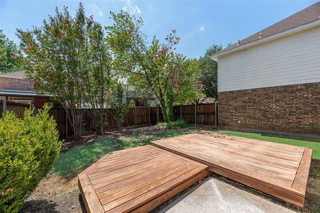 654 Spring Street, Allen, TX 75002 654 Spring Street, Allen, TX 75002