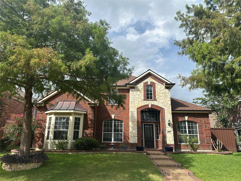 806 Cascades Drive, Allen, TX 75002 806 Cascades Drive, Allen, TX 75002