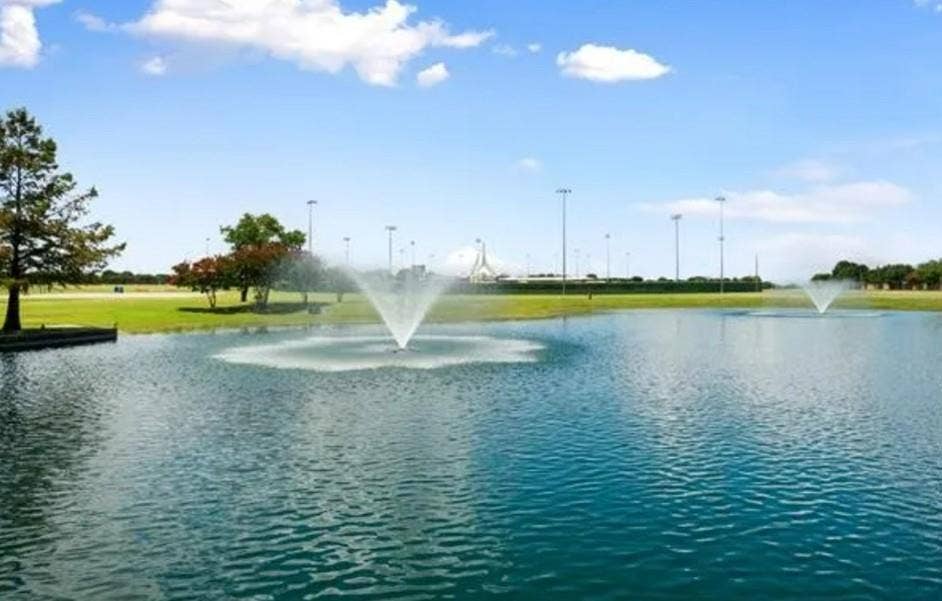 806 Cascades Drive, Allen, TX 75002 806 Cascades Drive, Allen, TX 75002
