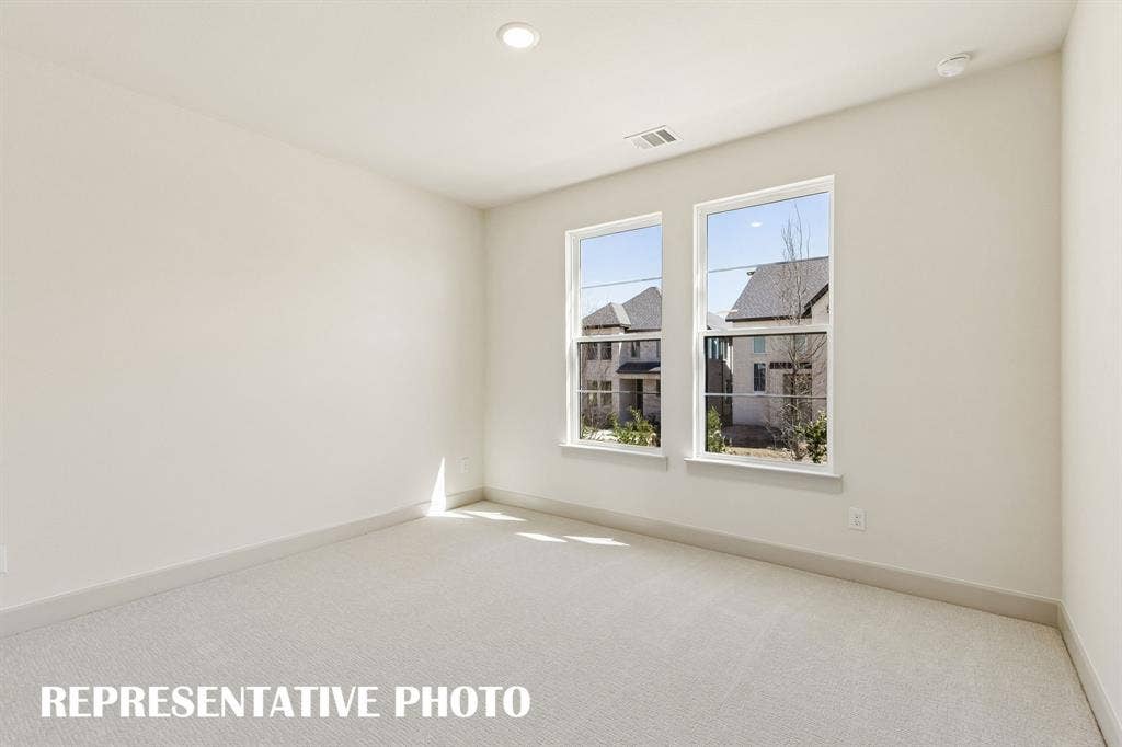 4629 Pointer Court, McKinney, TX 75071 You'll find nicely sized secondary bedrooms in our Montclair plan. REPRESENTATIVE PHOTO
