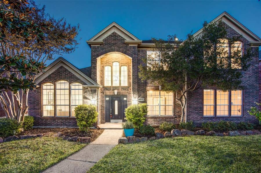 Property photo for 2720 Westmoreland Drive, Plano, TX