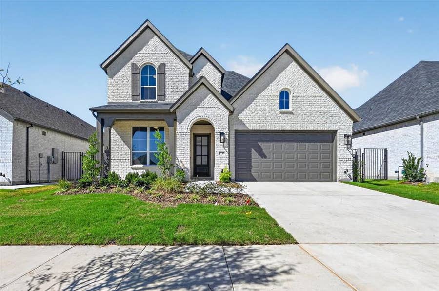 Property photo for 3739 Long Stem Street, Venus, TX