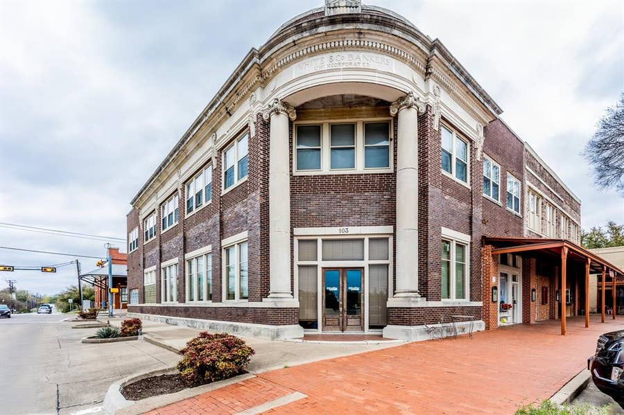 Property photo for 103 Historic Town Square, #210, Lancaster, TX