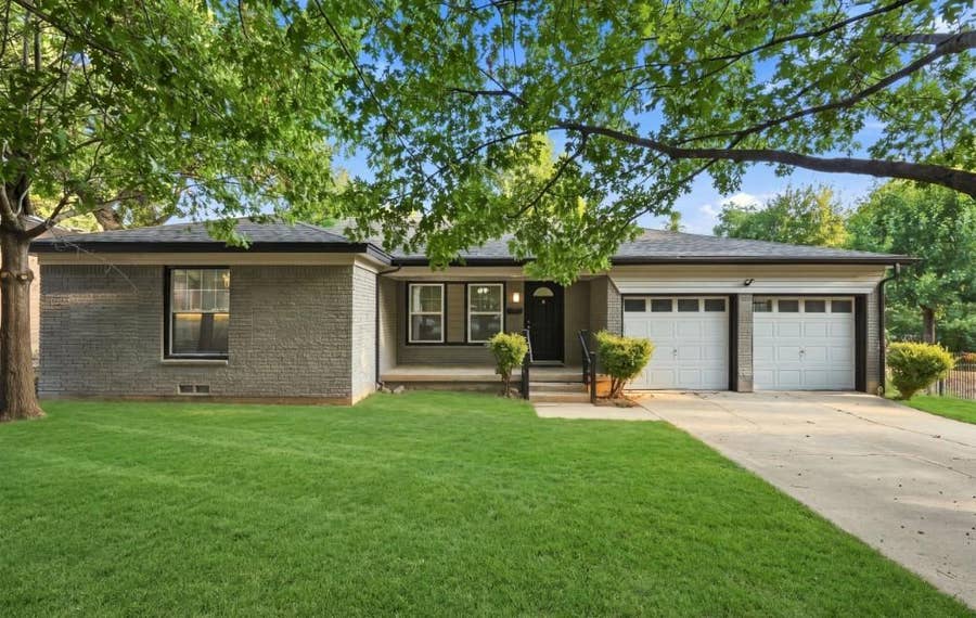 Property photo for 1706 Henderson Court, Irving, TX