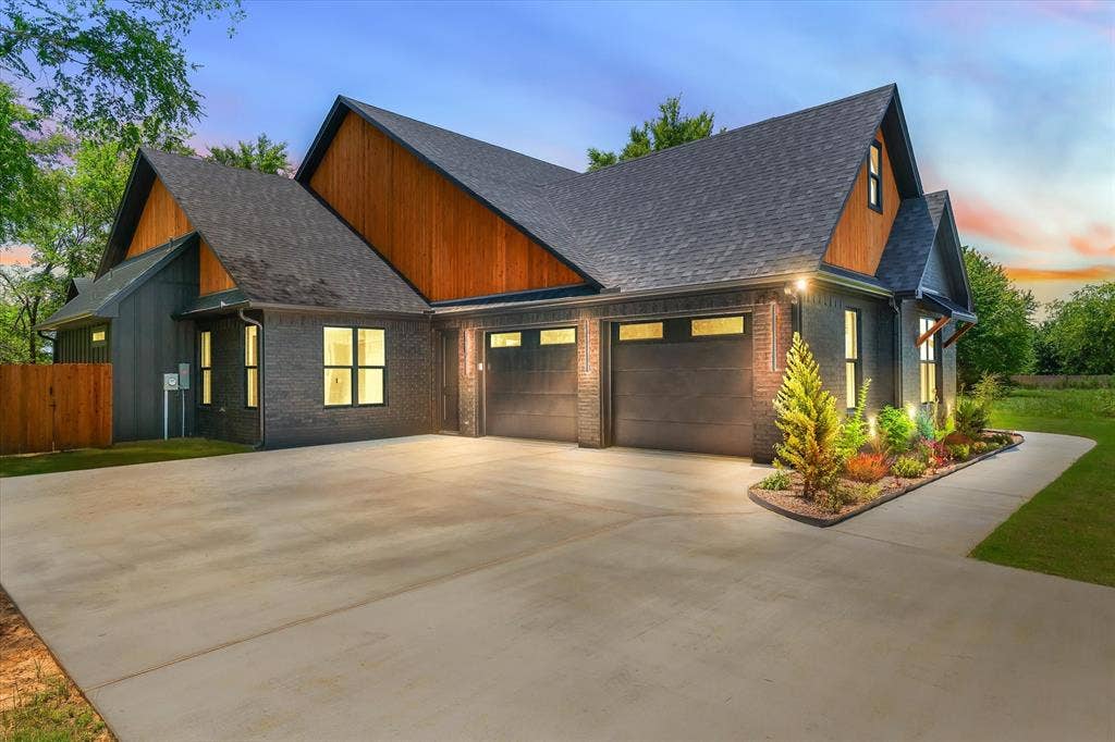 12253 Madison Xing, Bullard, TX 75757 12253 Madison Xing, Bullard, TX 75757