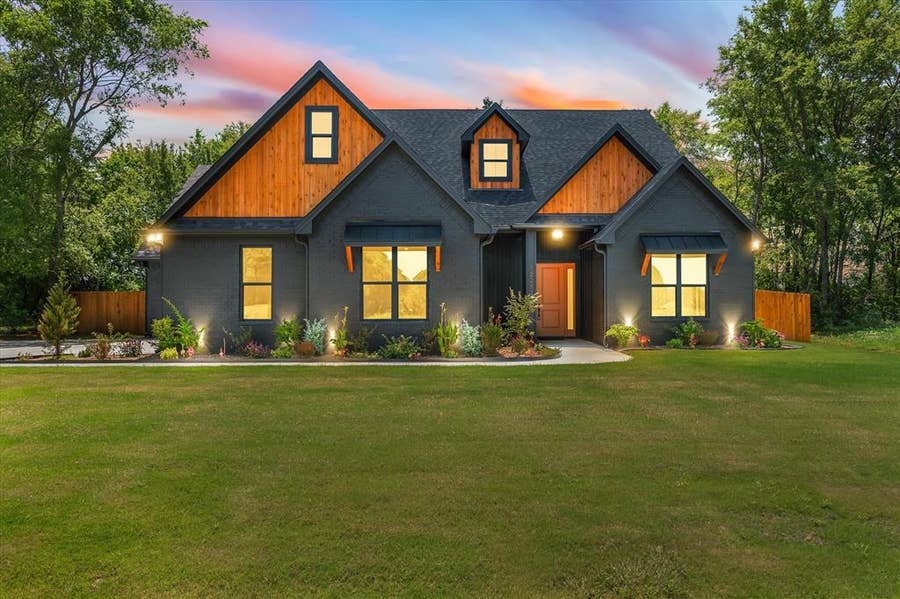 Property photo for 12253 Madison Xing, Bullard, TX